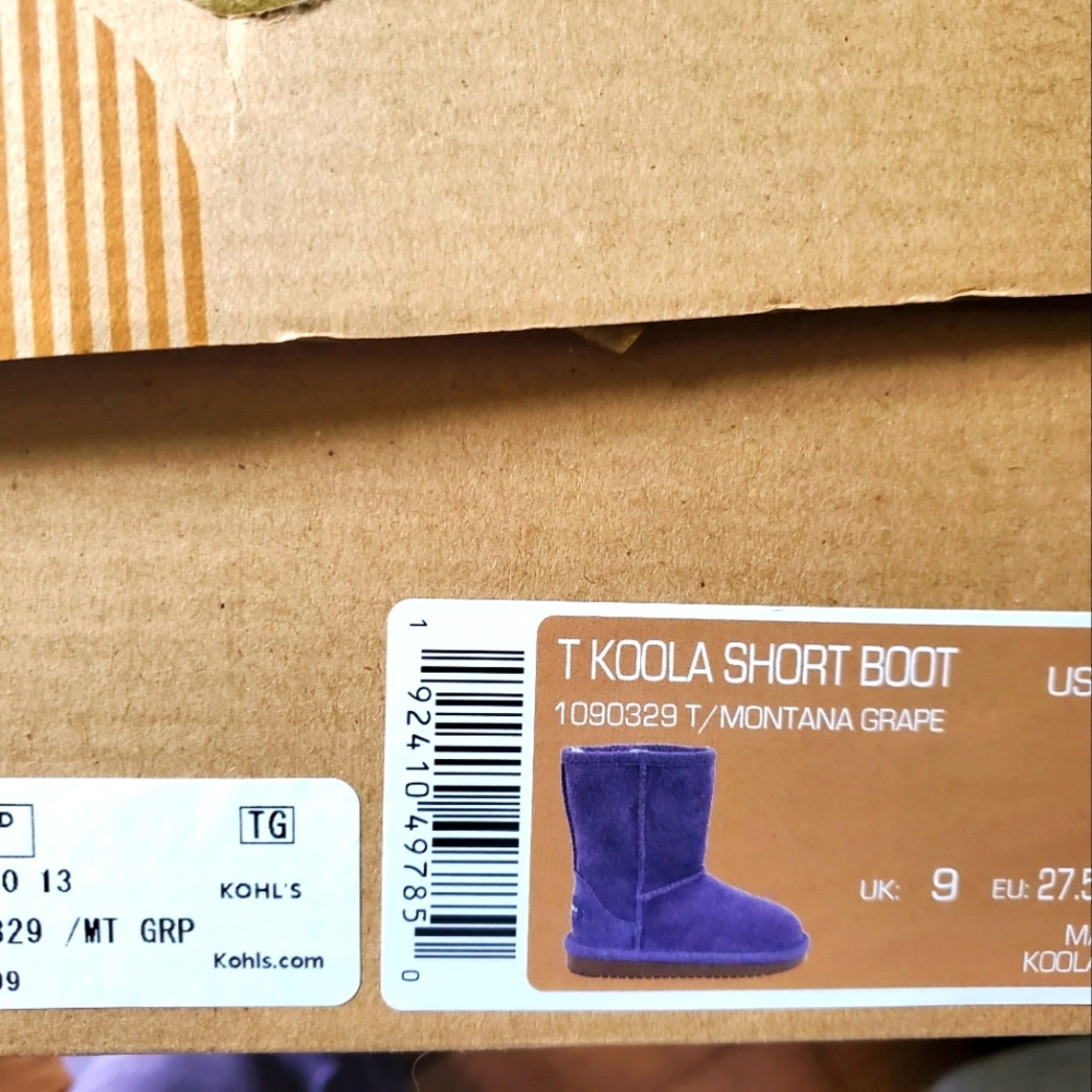 Kids boots